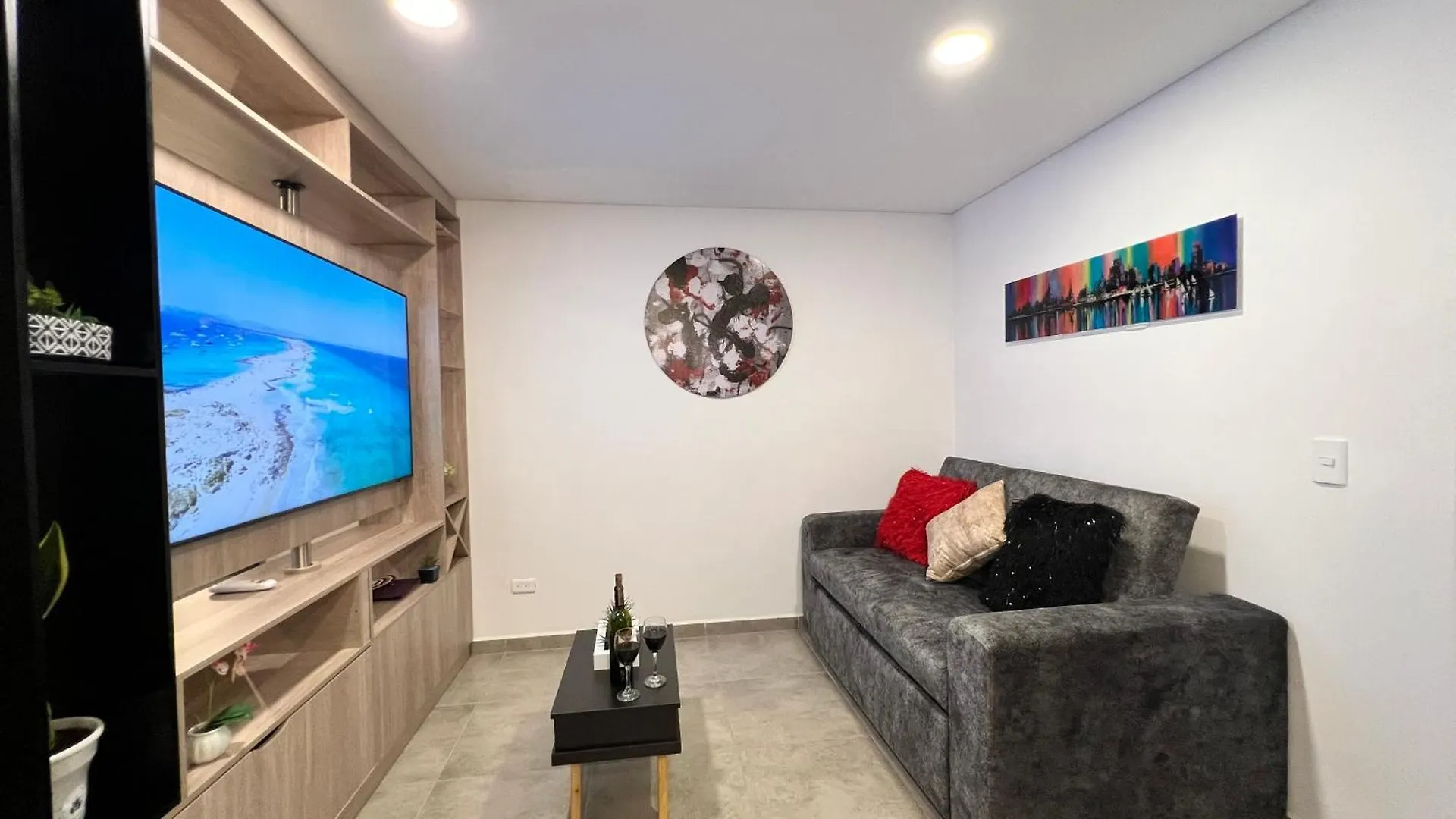 Liv 37 Apartments Cali