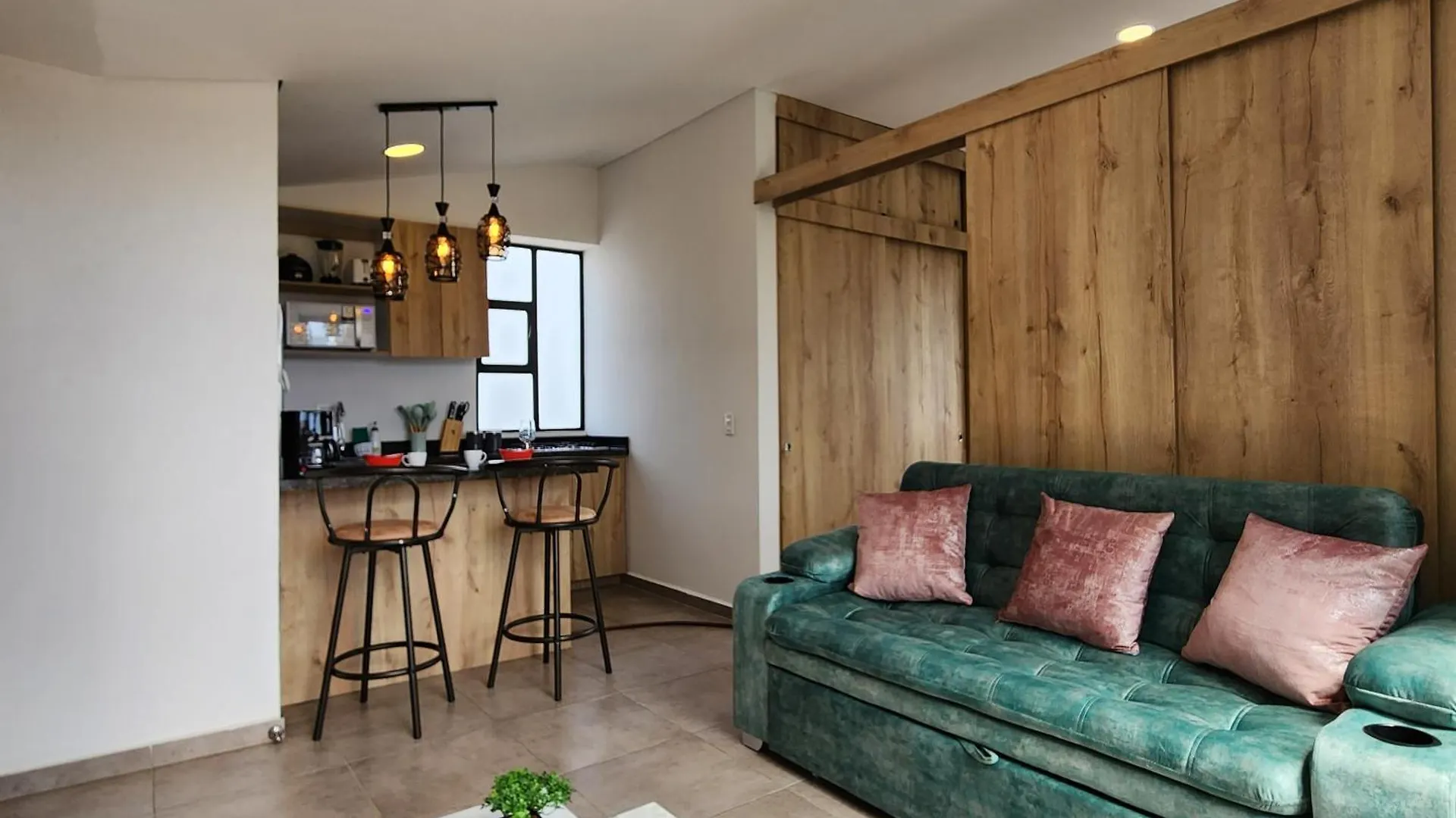 Liv 37 Apartments Cali 0*,  Colômbia